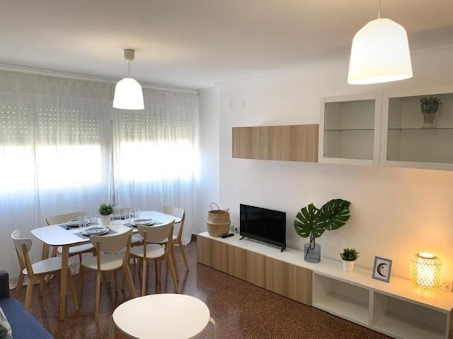 Uim Mediterraneo Diagonal 17 Wifi Sagunto Extérieur photo
